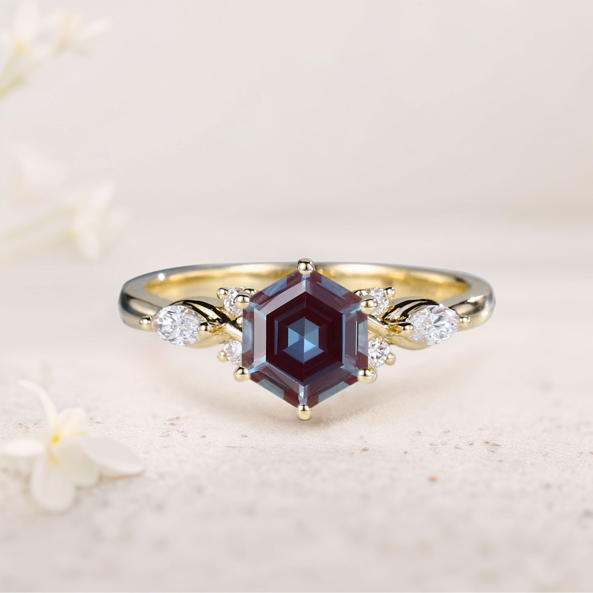 Vintage Hexagon Lab Alexandrite 18K Yellow Gold Engagement Ring For Women