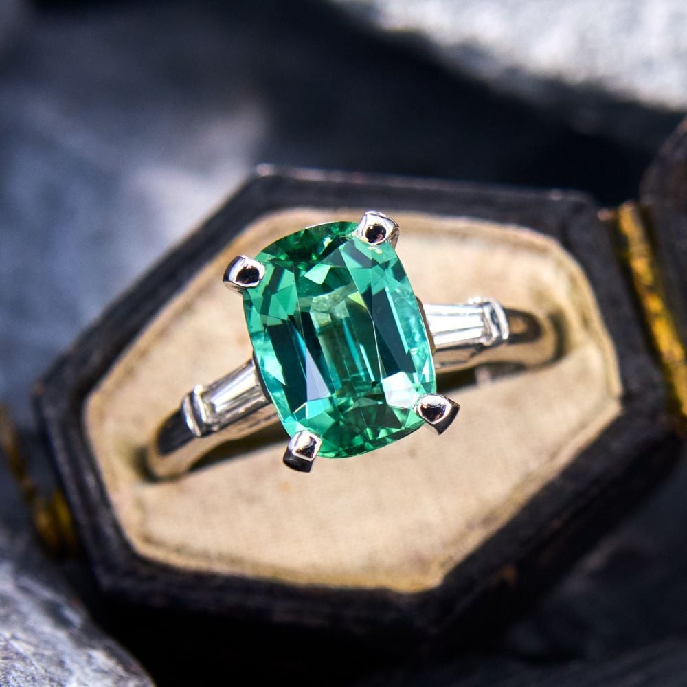 Verdant Glow Ring - Oore Jewelry