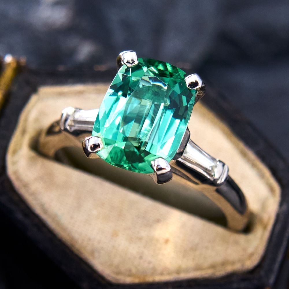 Verdant Glow Ring - Oore Jewelry