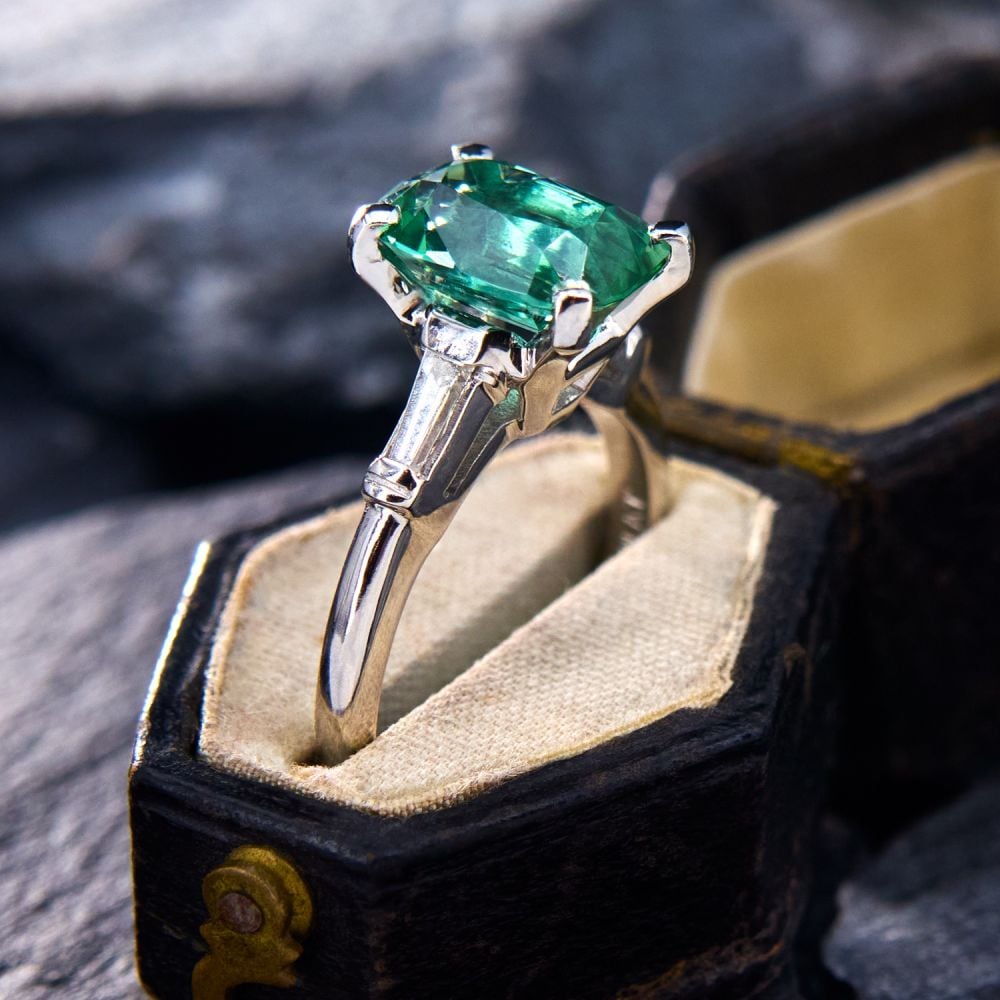 Verdant Glow Ring - Oore Jewelry