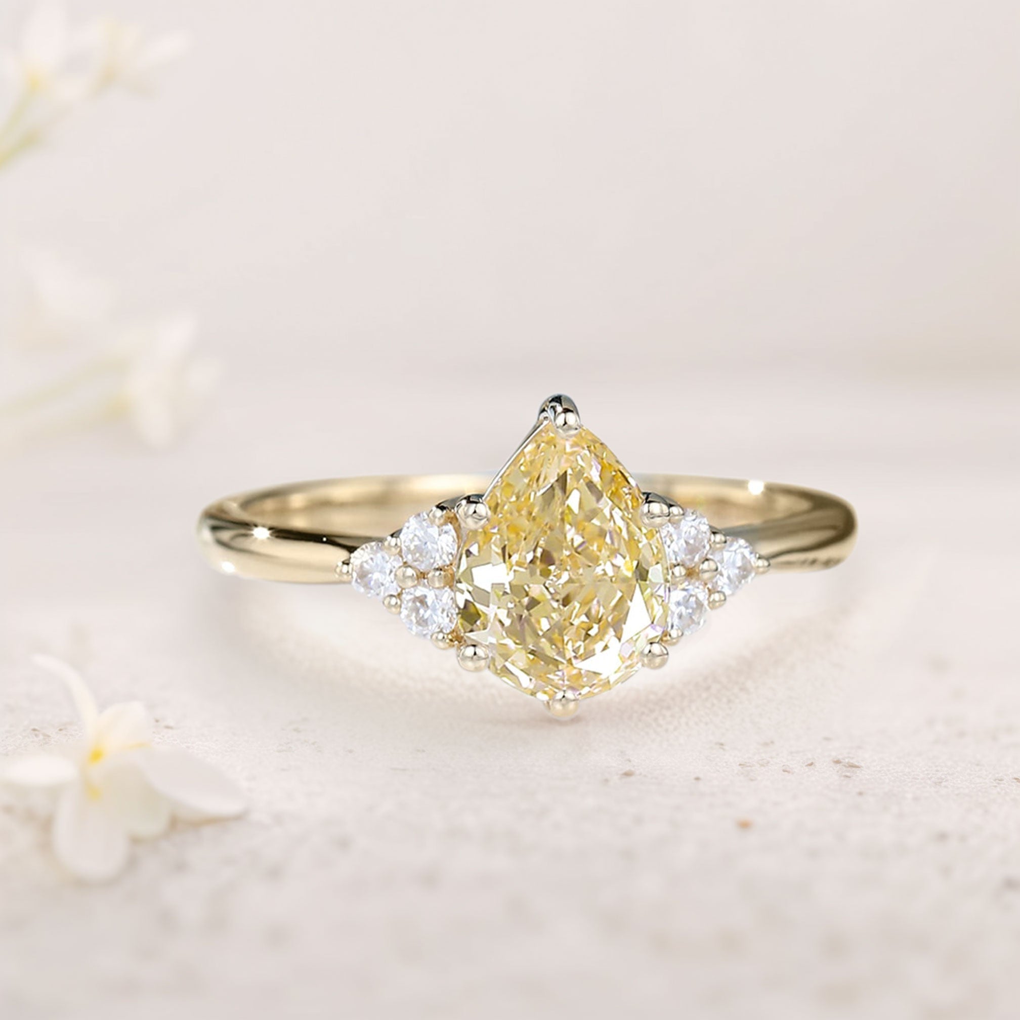 Vintage Pear Citrine Cluster 18K Yellow Gold Engagement Ring