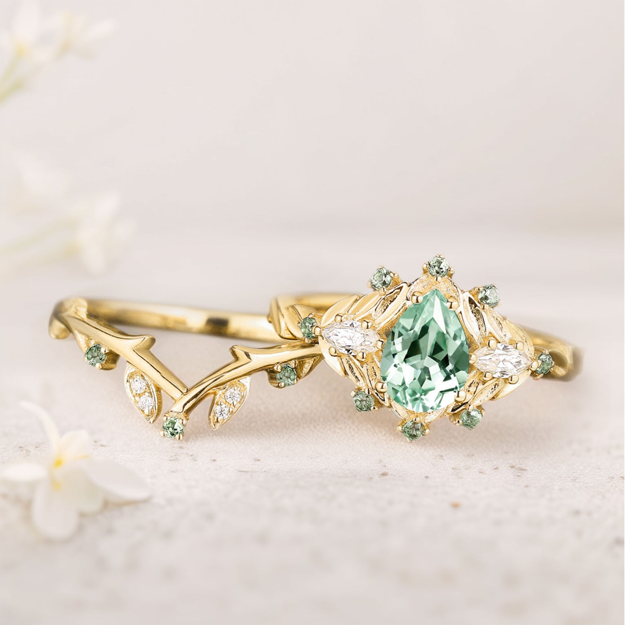 Vintage floral engagement rings Pear Green Lab Sapphire Floral 18K Yellow Gold Engagement Ring Set Emerald Fairy Wedding Ring Set