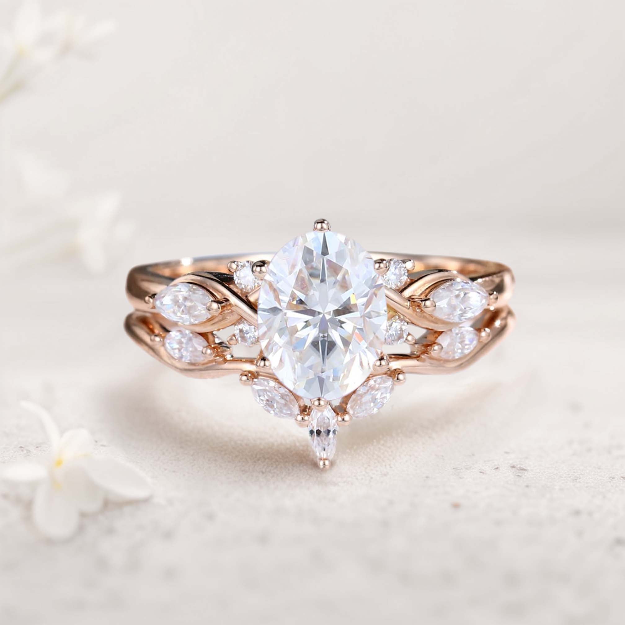 Vintage Oval Moissanite Curved 18K Rose Gold Wedding Ring Set Bridal Ring Set