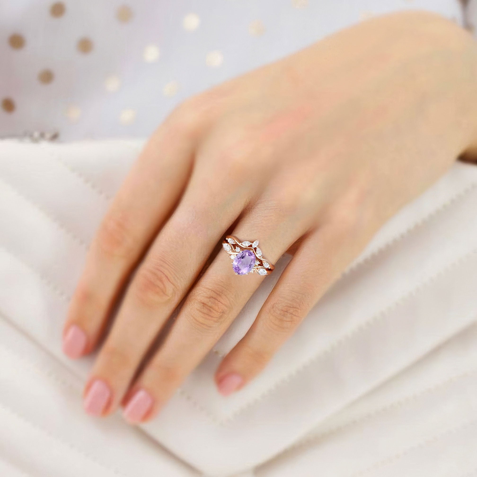 Vintage Oval Amethyst and Moissanite Curved 18K Rose Gold Wedding Ring Set Bridal Ring Set