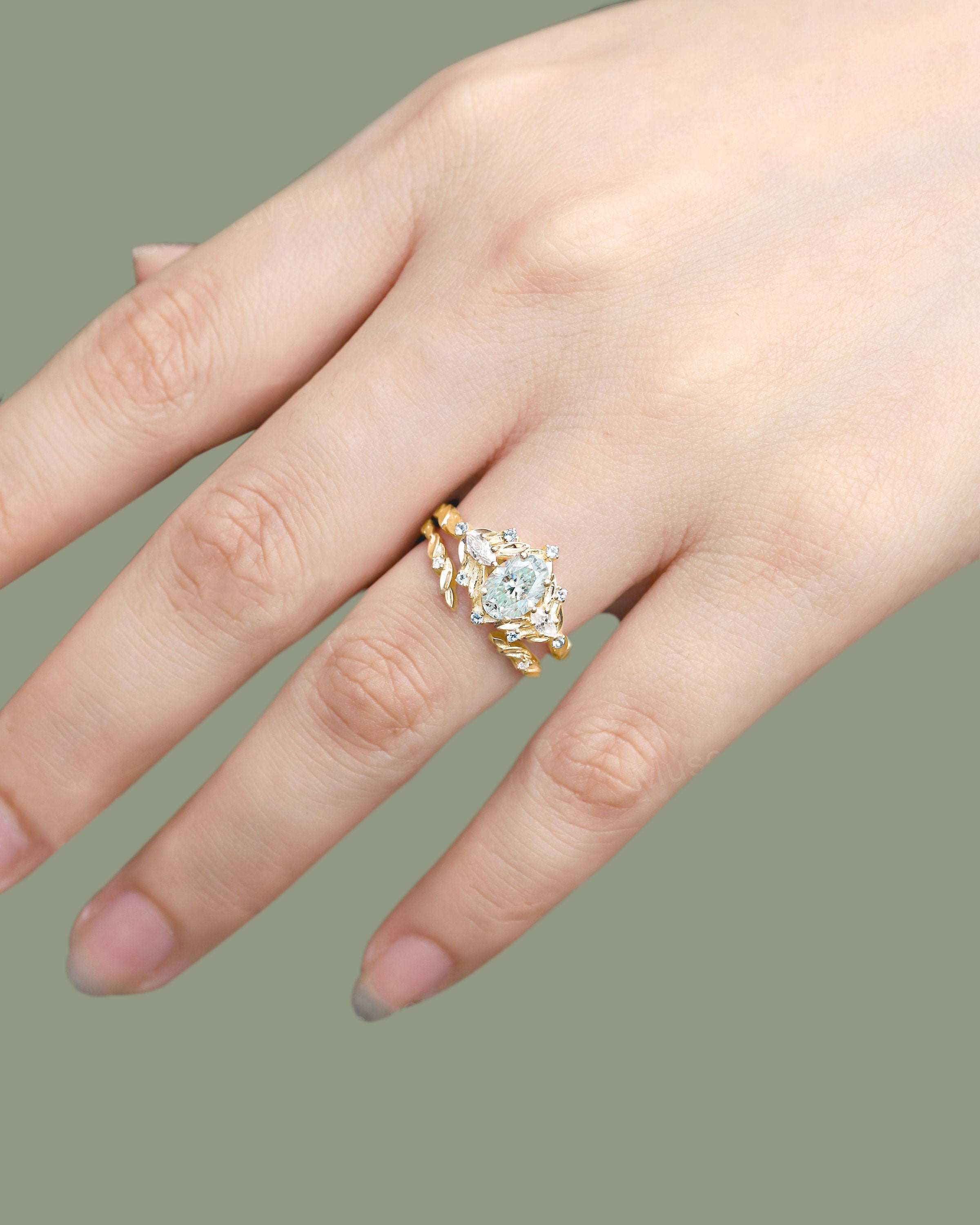 Vintage floral engagement rings Oval Green Moissanite 18K Yellow Gold Engagement Ring set Sapphire leaf Ring set