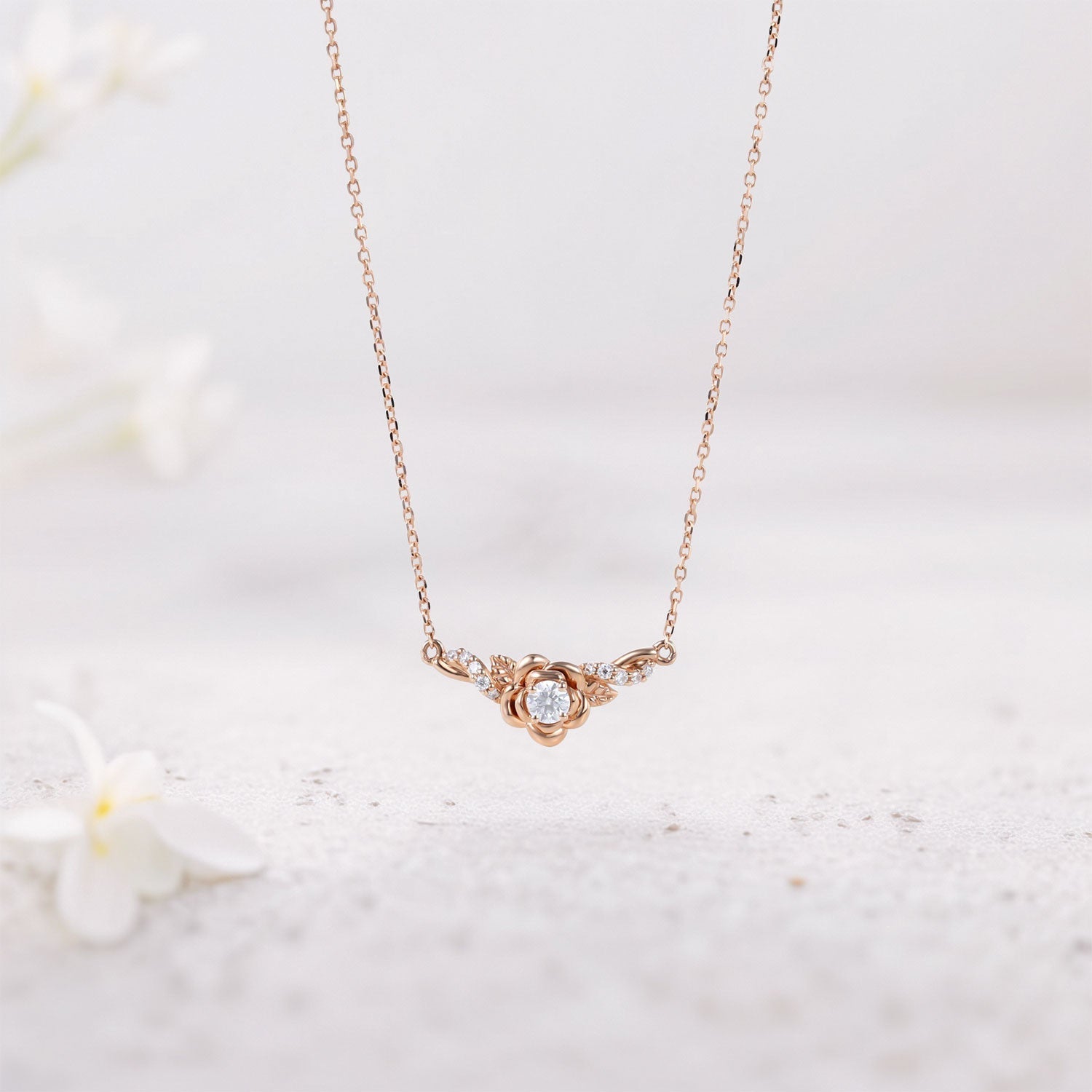 Vintage Solid Flower Moissanite Pendant Necklace - Oore Jewelry
