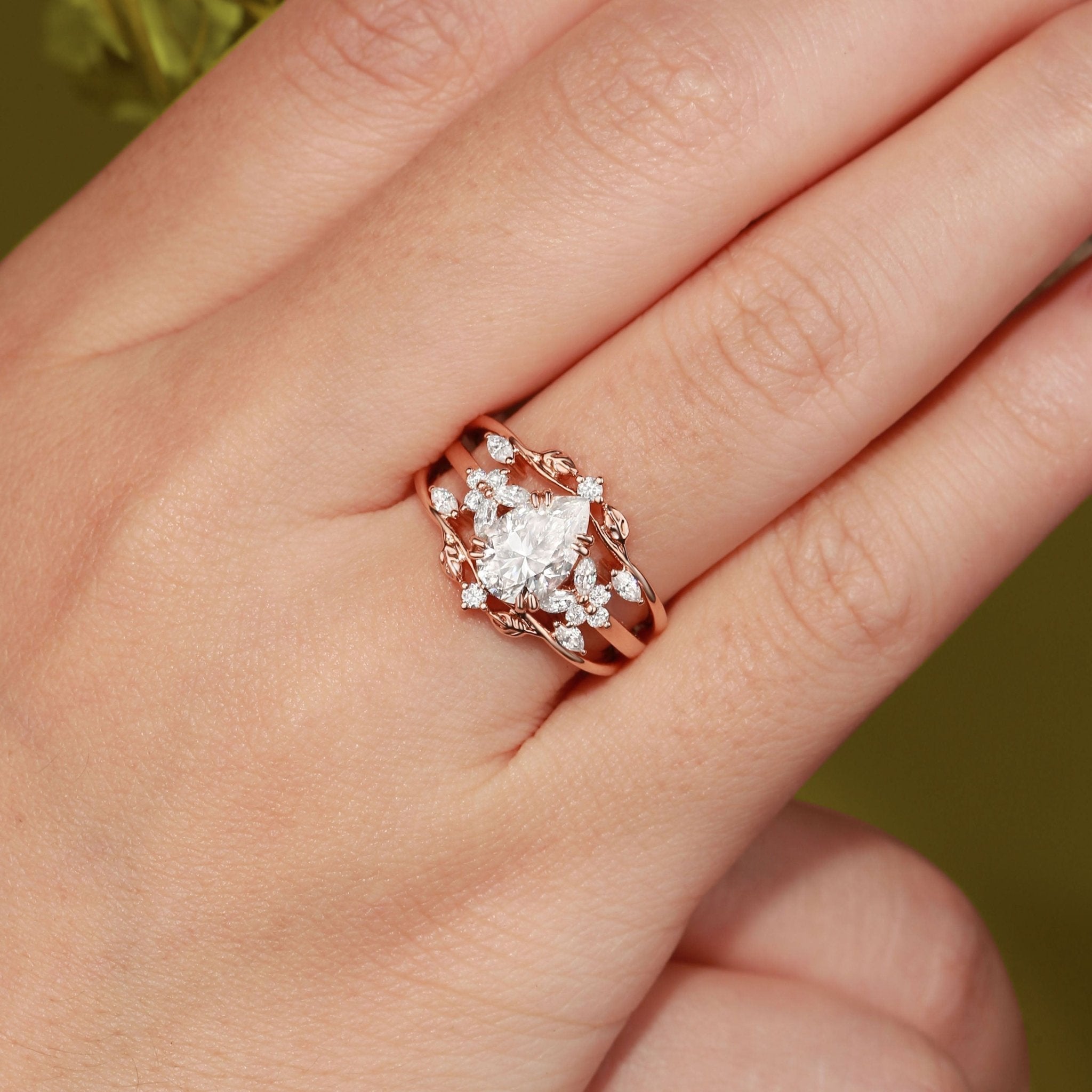 Vintage floral engagement rings Pear Moissanite Fairy Ring Set - Oore Jewelry