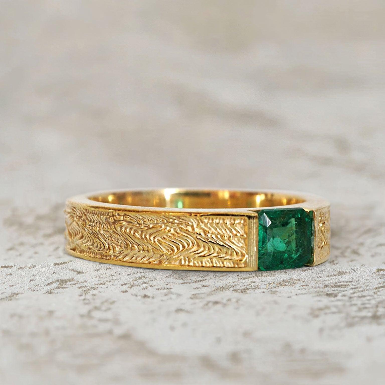 Unique Dragon Lab Emerald Ring Band For Men - Oore Jewelry