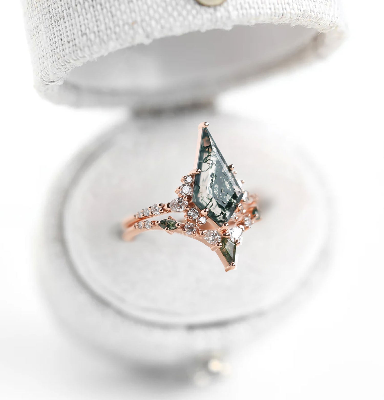 Unique Kite Moss Agate Engagement Ring Set - Oore Jewelry