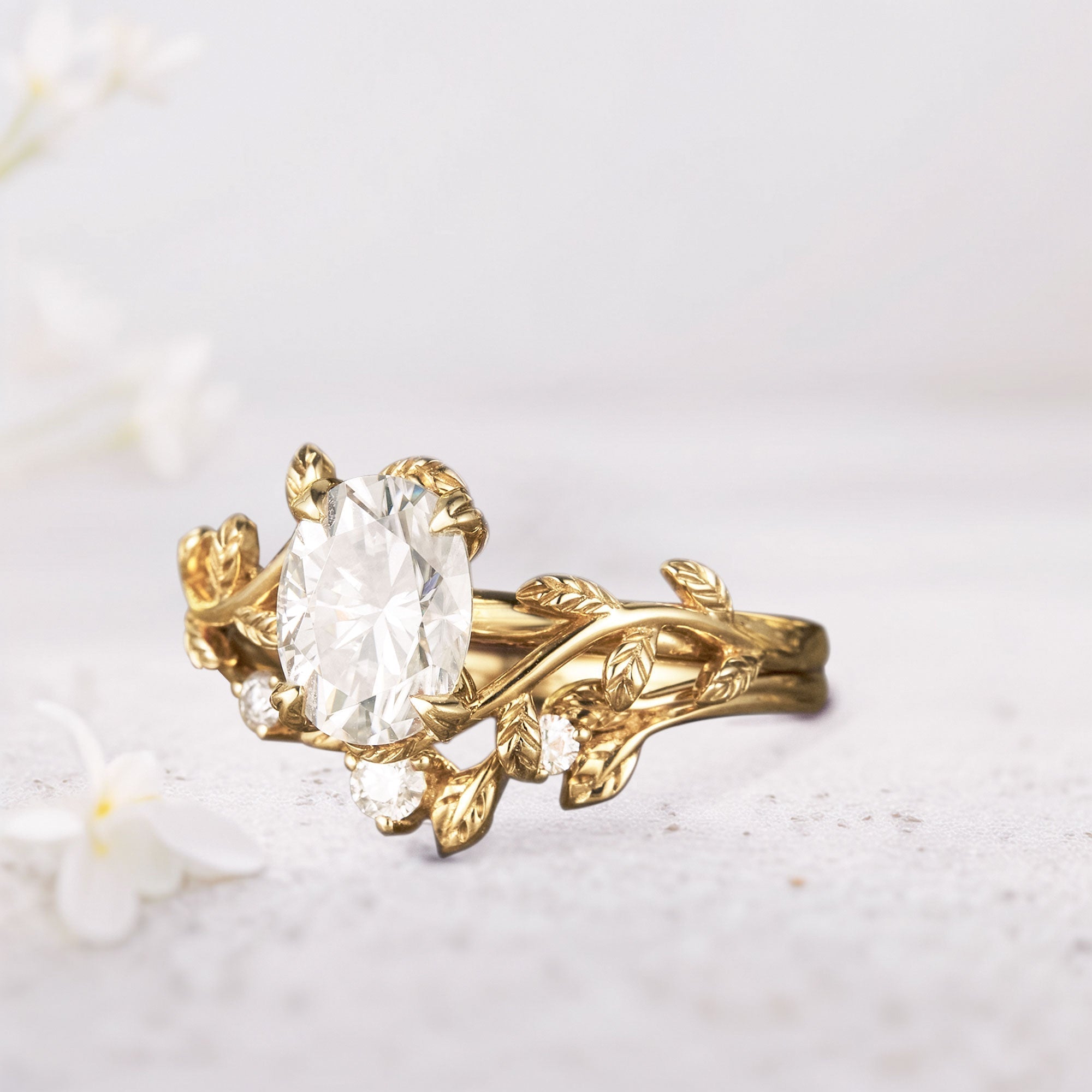 Unique Oval Moissanite Wedding Ring Set With Leaf Band - Oore Jewelry