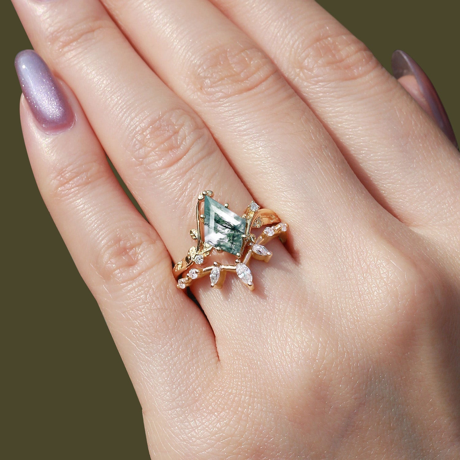 Unique floral engagement rings Kite Moss Agate Engagement Ring Set with Leafy Accents - Oore Jewelry