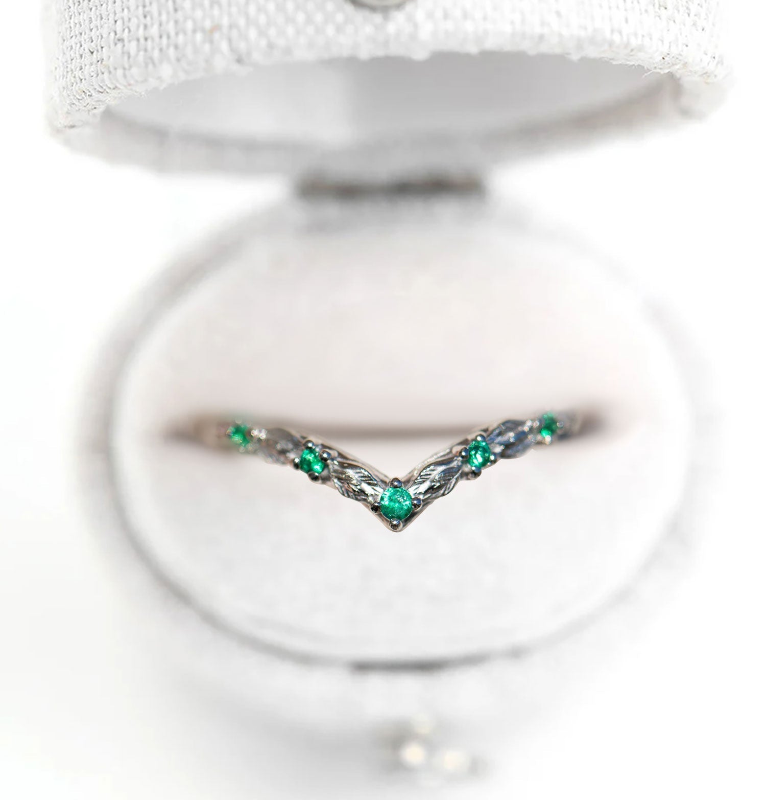 Unique floral engagement rings Round Emerald Wedding Band 18K White Gold Engagement Ring
