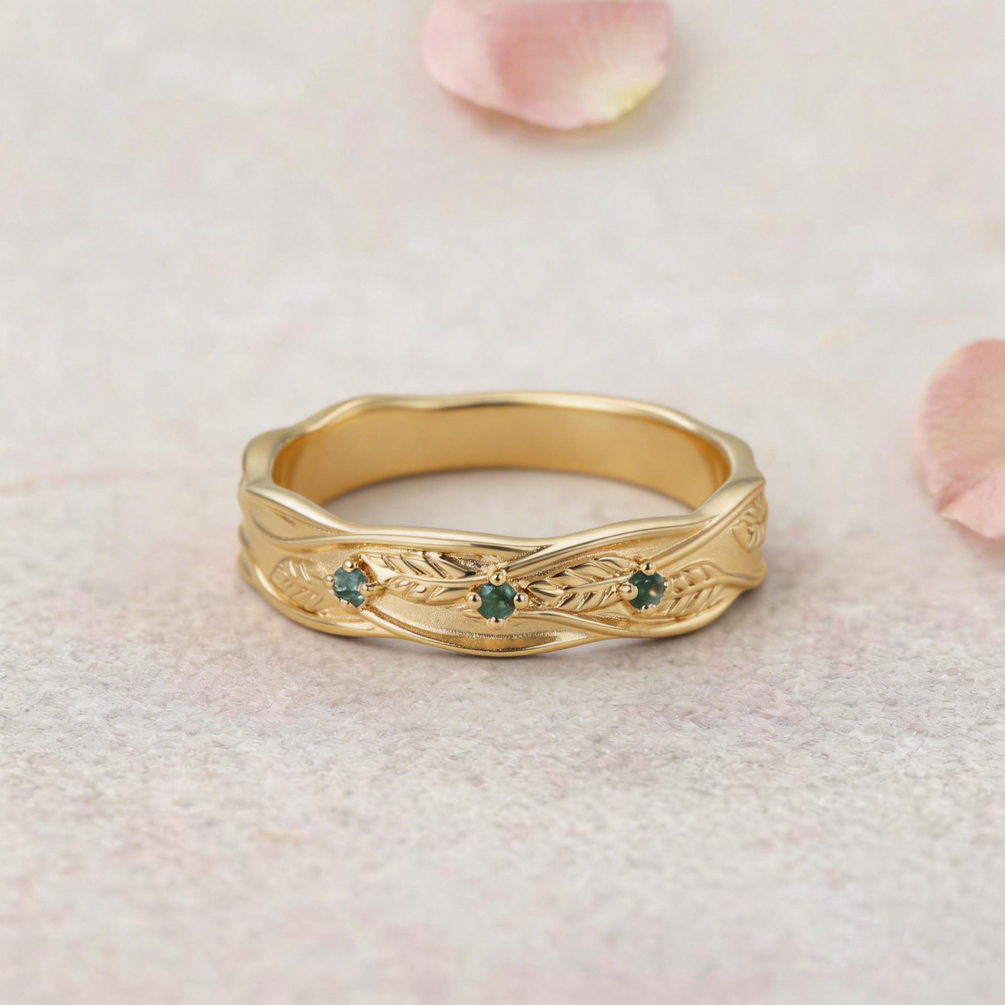 Vintage Leaf Vine Wavy Wide Sapphire 14K Yellow Gold Wedding Band