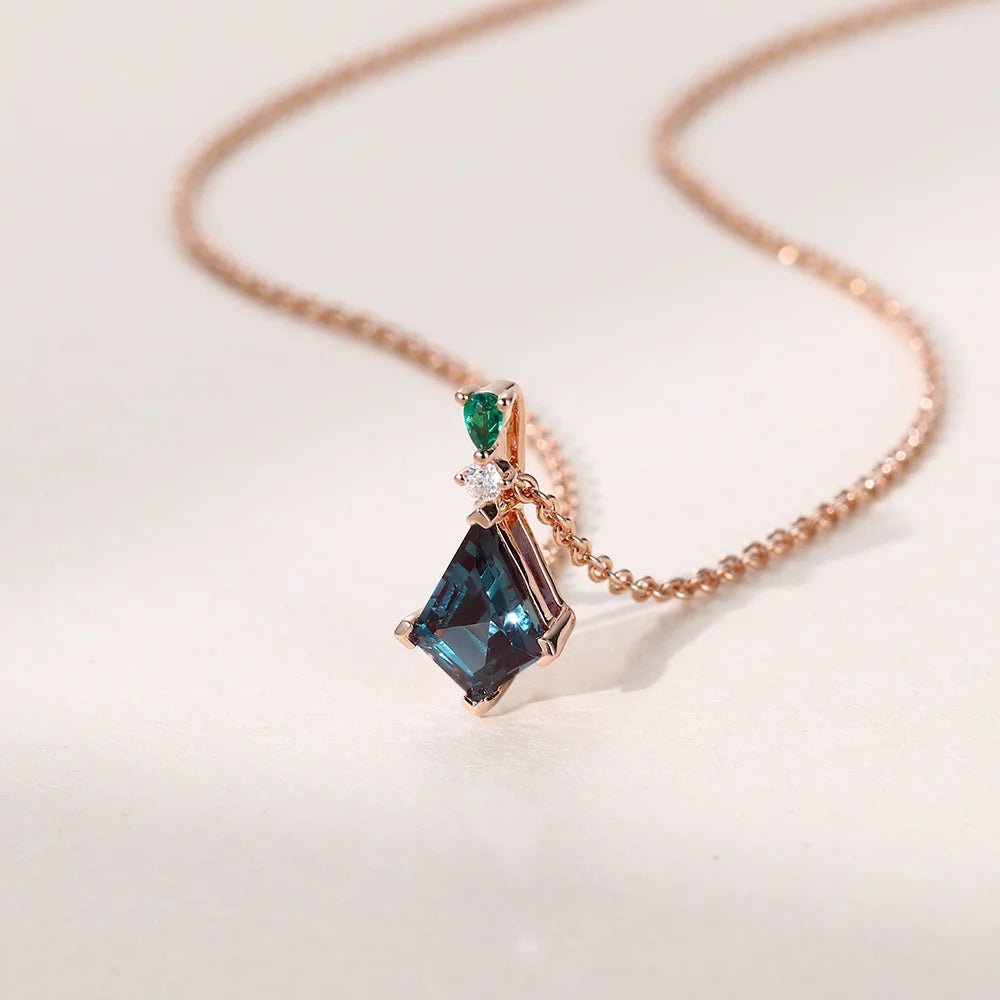 Vintage Kite Cut Lab Alexandrite Pendant Necklace - Oore Jewelry