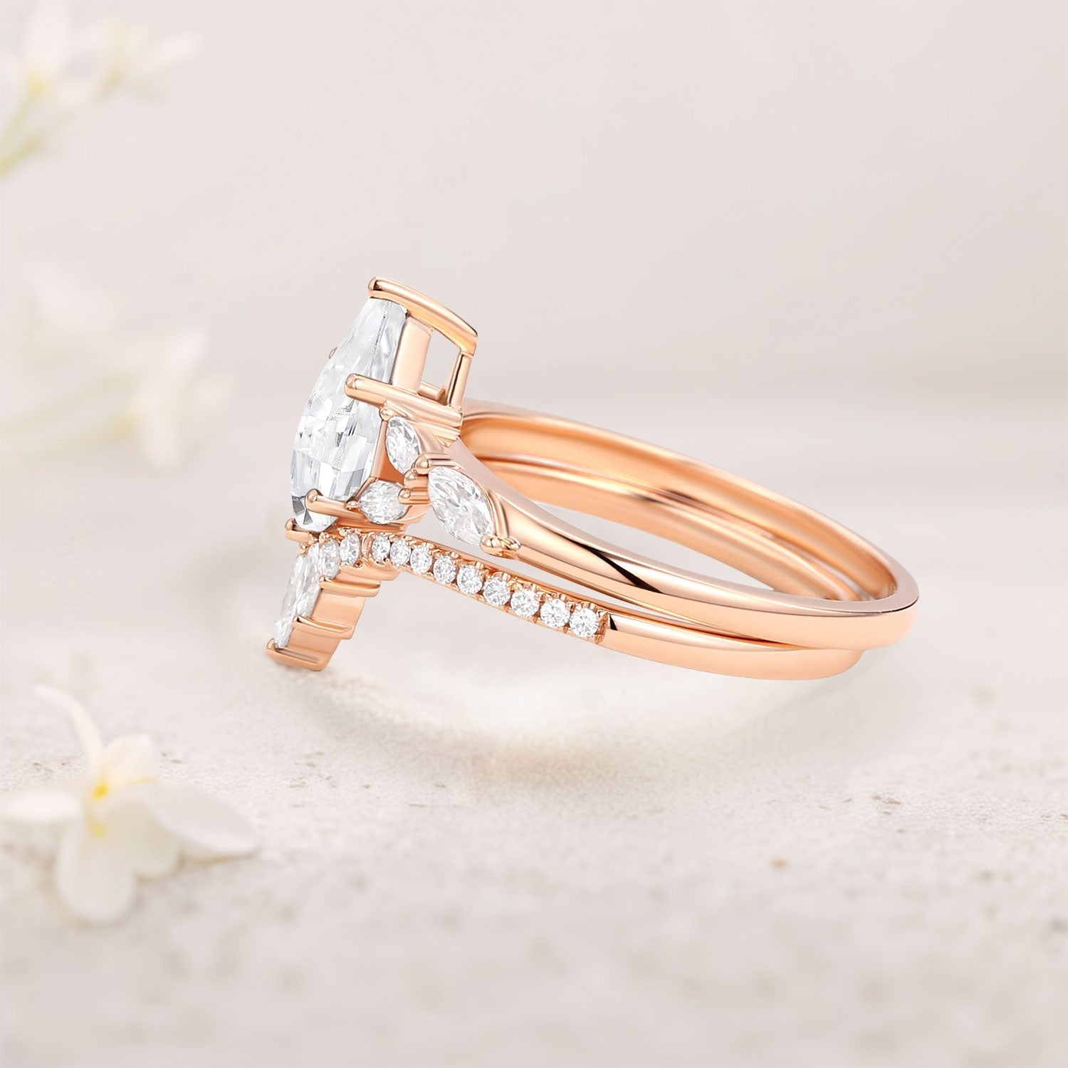 Unique Kite Moissanite 18K Yellow Gold Engagement Ring Set
