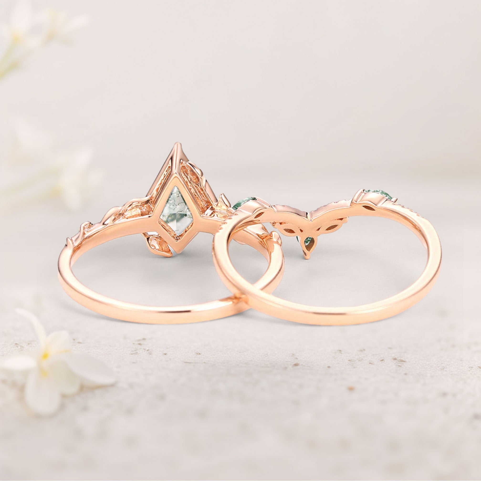 Unique floral engagement rings Vine Kite Moss Agate Leafy 18K Yellow Gold Engagement Ring Set