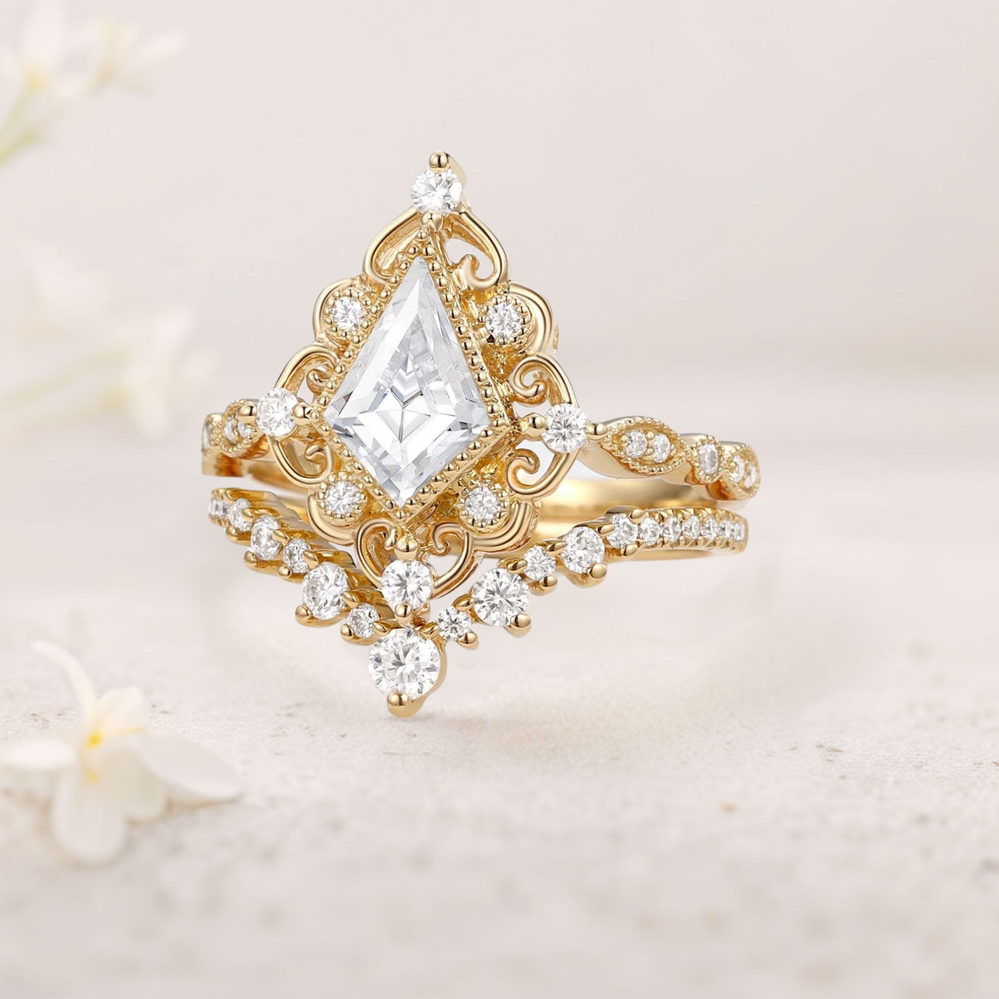 Vintage floral engagement rings Kite Moissanite Art Deco 18K Yellow Gold Engagement Ring Set