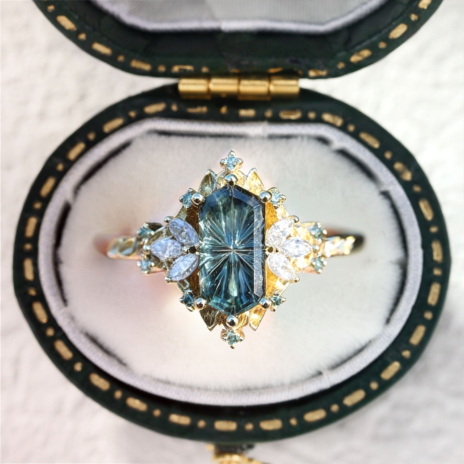 Vintage Briar Rose Starlight Hexagon Teal Lab Sapphire 10k yellow gold Ring