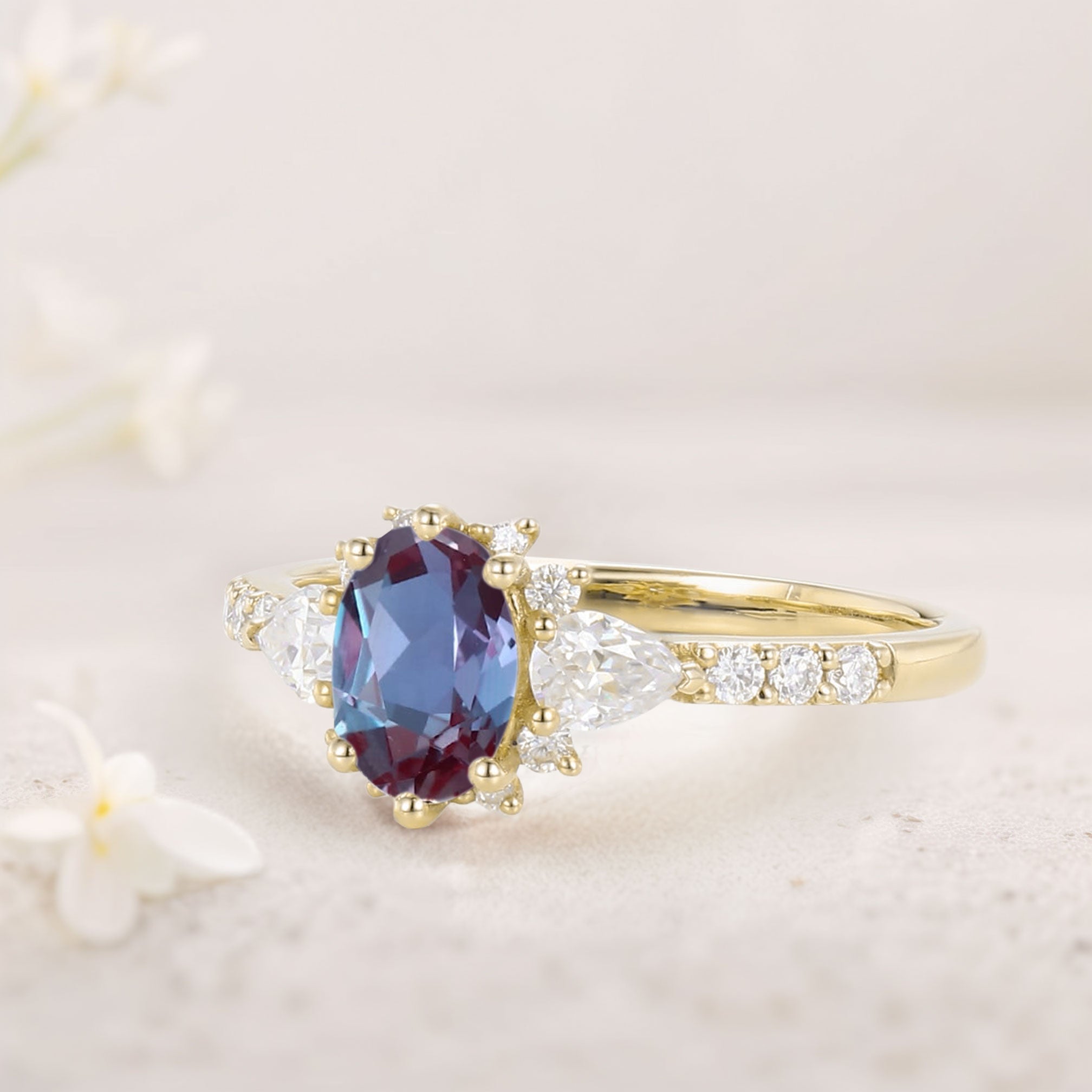Unique Halo Oval Lab Alexandrite 18K Yellow Gold Engagement Ring Bridal Ring