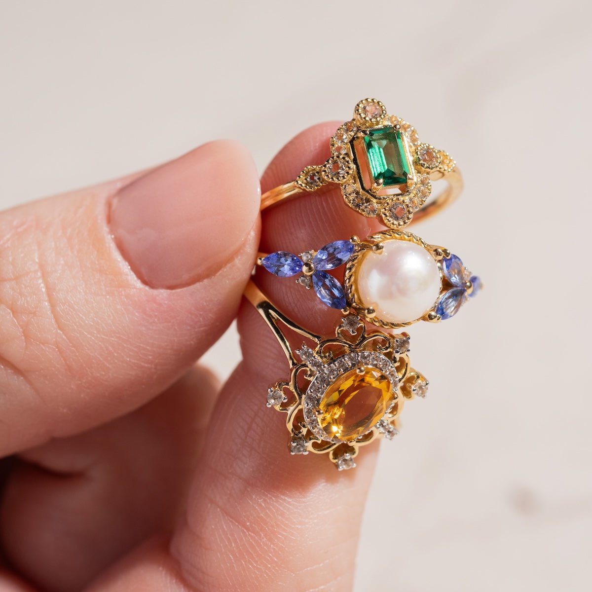 MOISSANITE vs LAB DIAMONDS: WHICH IS BETTER? - Orlina Jewelry
