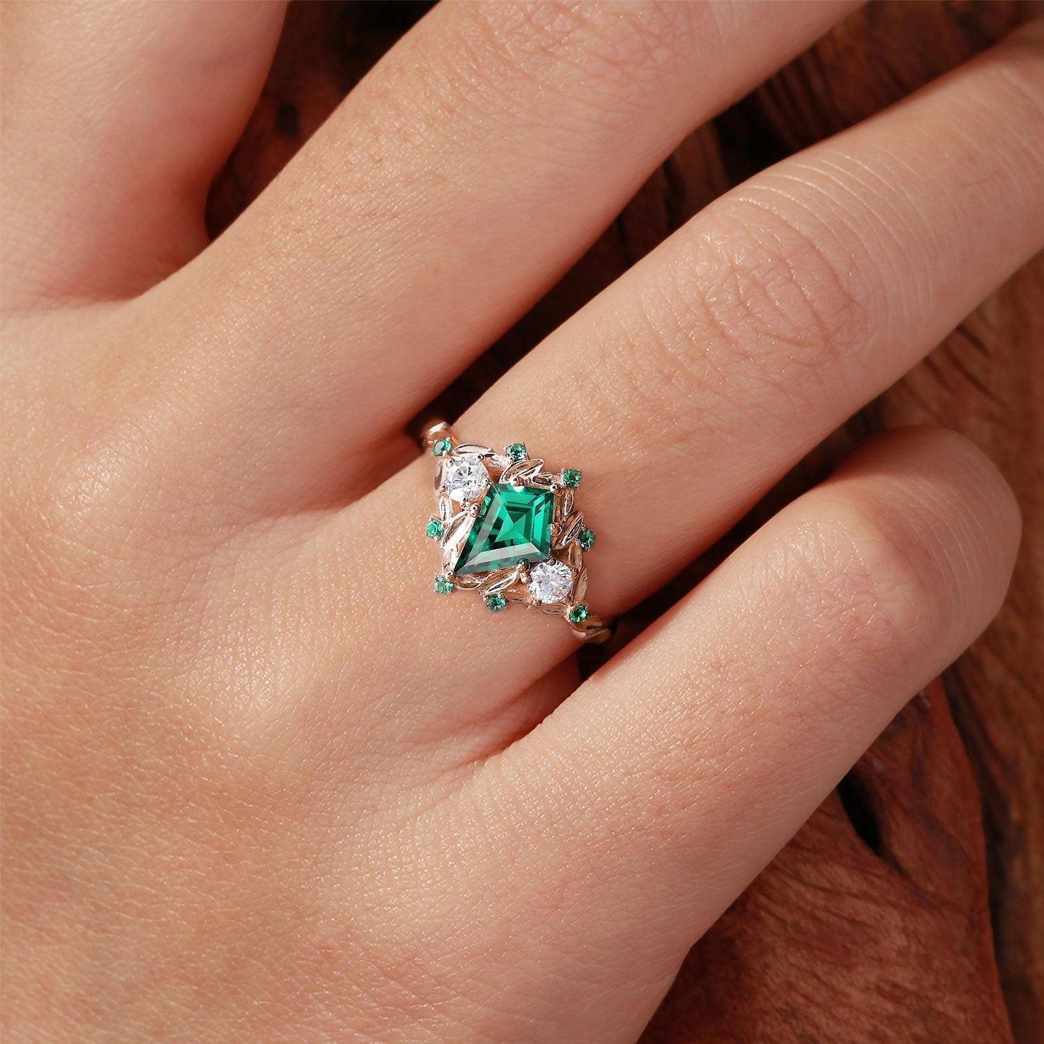 Vintage Kite Lab Emerald Ring Three Stone Ring Floral Branch Engagement Ring Dainty Emerald Cluster  18K Yellow Gold Wedding Ring Bridal Ring