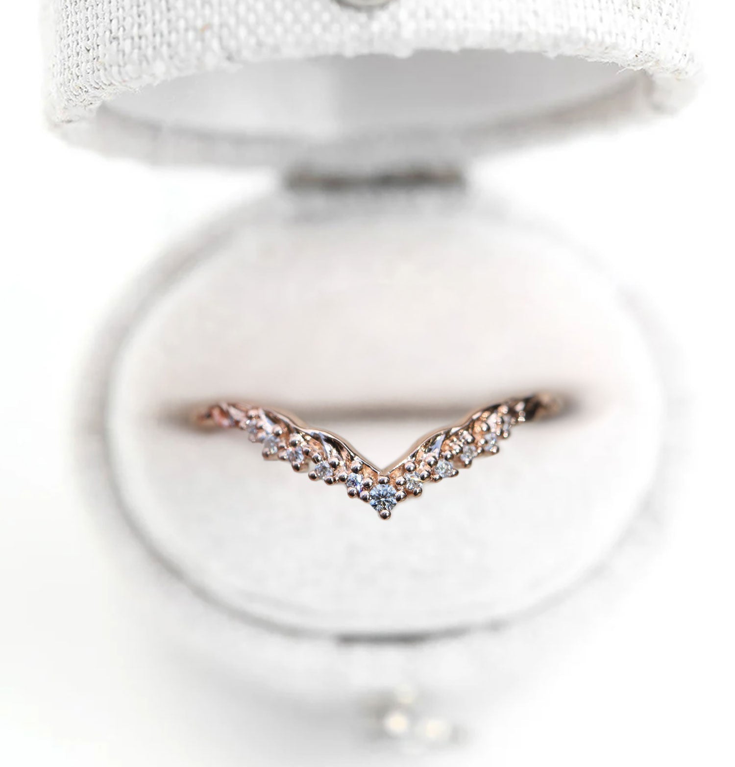 Unique floral engagement rings Round Moissanite Wedding Band 18K Rose Gold  Engagement Ring