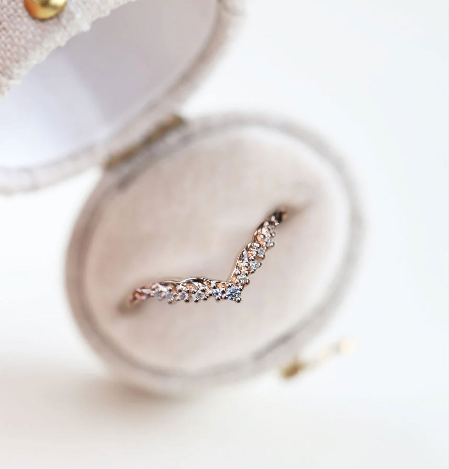 Unique floral engagement rings Round Moissanite Wedding Band 18K Rose Gold  Engagement Ring