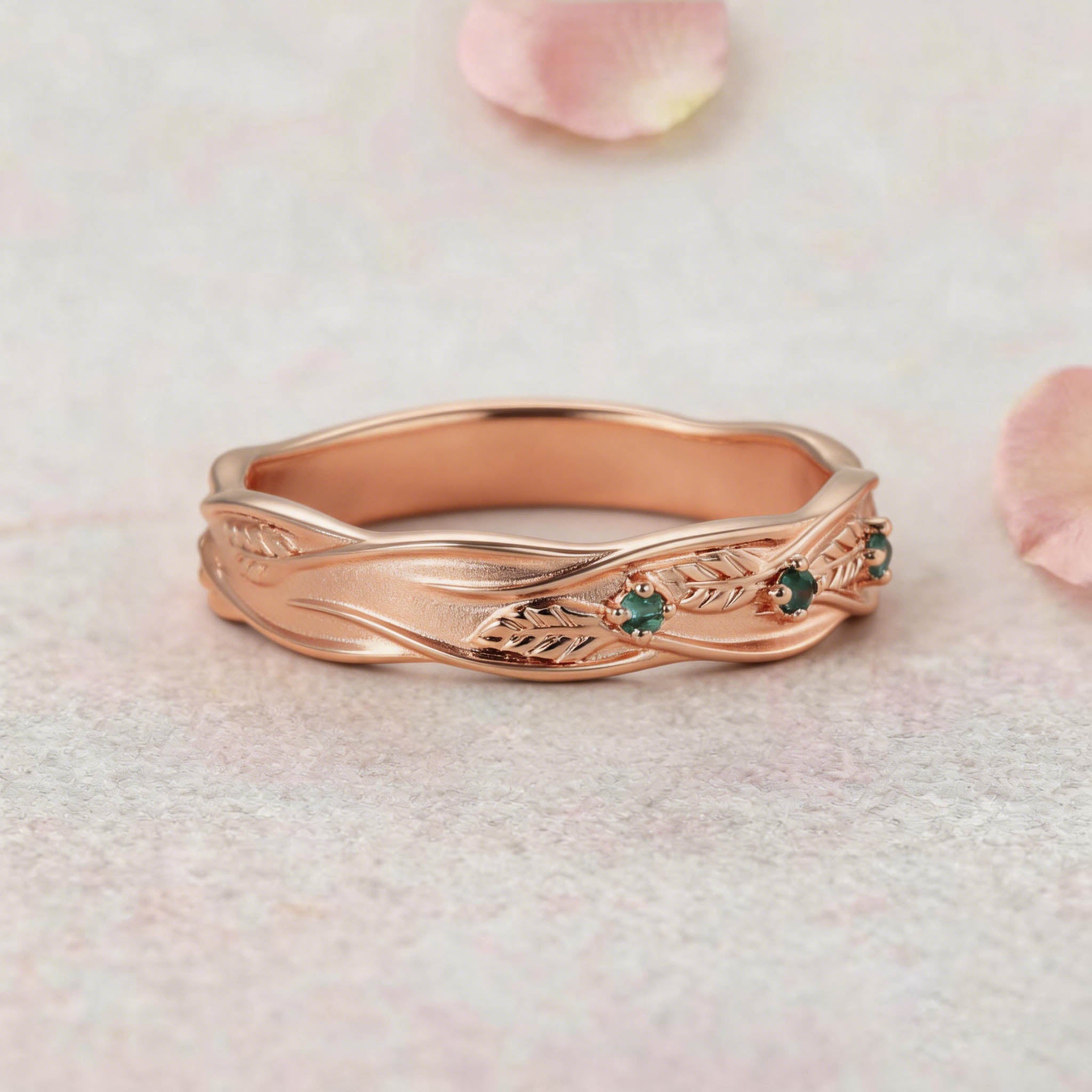 Vintage Leaf Vine Wavy Wide Sapphire 14K Yellow Gold Wedding Band