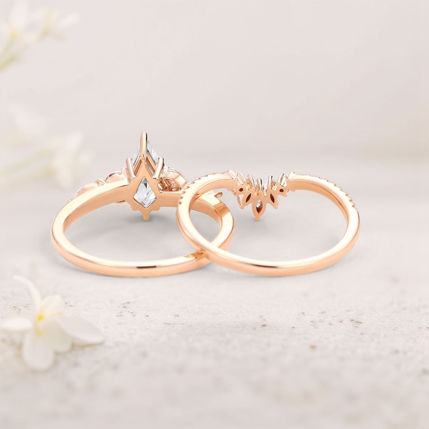Unique Kite Moissanite 18K Yellow Gold Engagement Ring Set