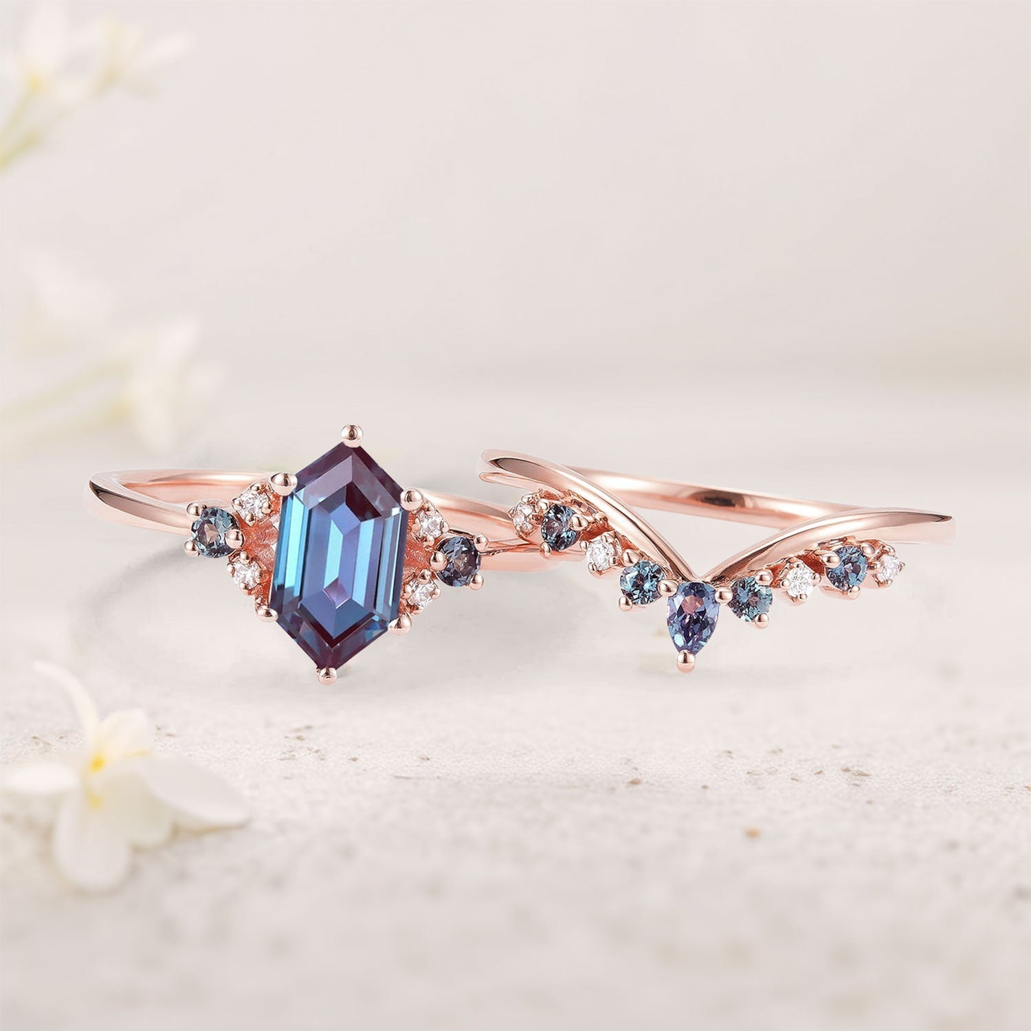Unique Cluster Hexagon Cut Lab Alexandrite Seven Stone Gemstone 18K Rose Gold Ring Set
