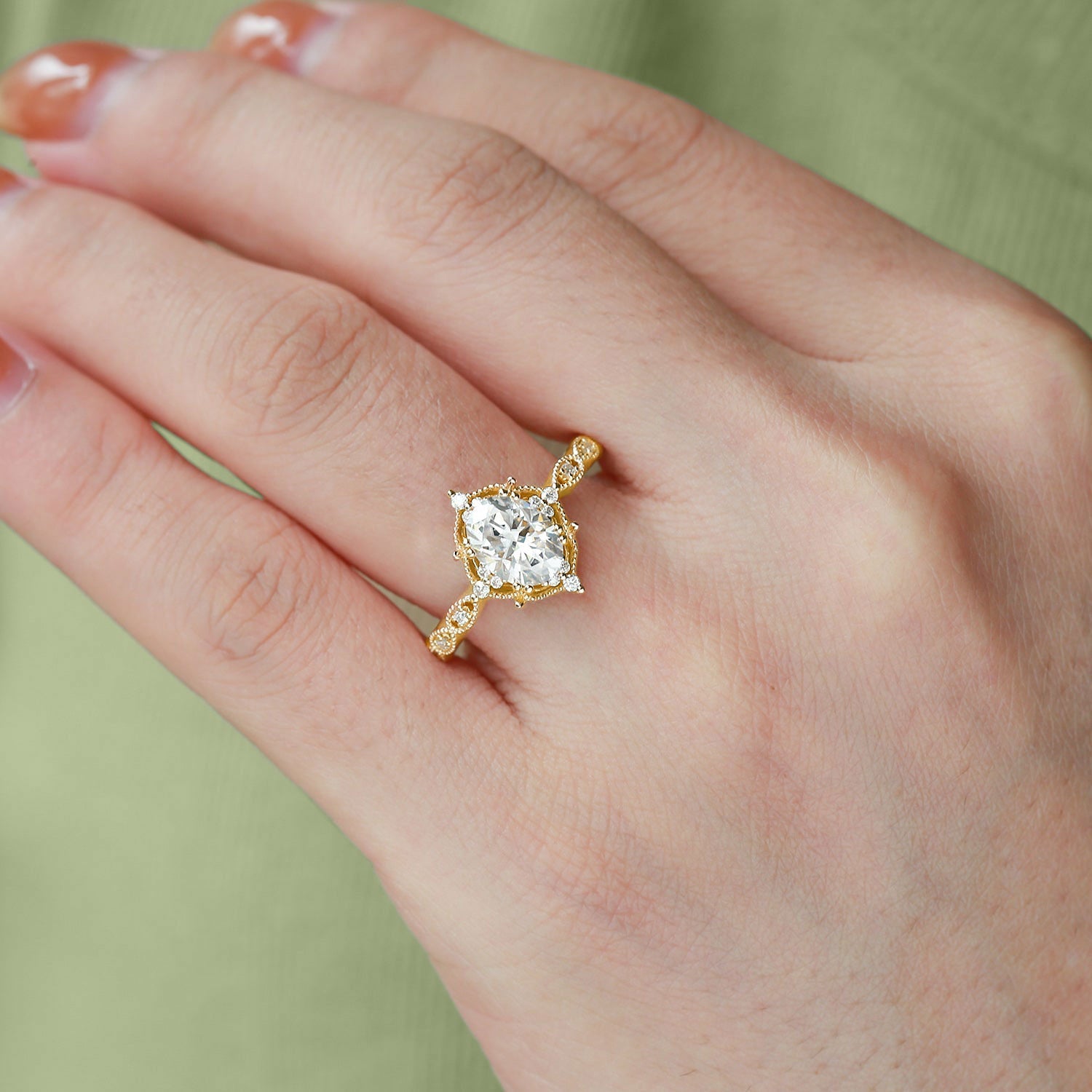 Vintage floral engagement rings Oval 18K Yellow Gold Moissanite Ring Wedding Ring