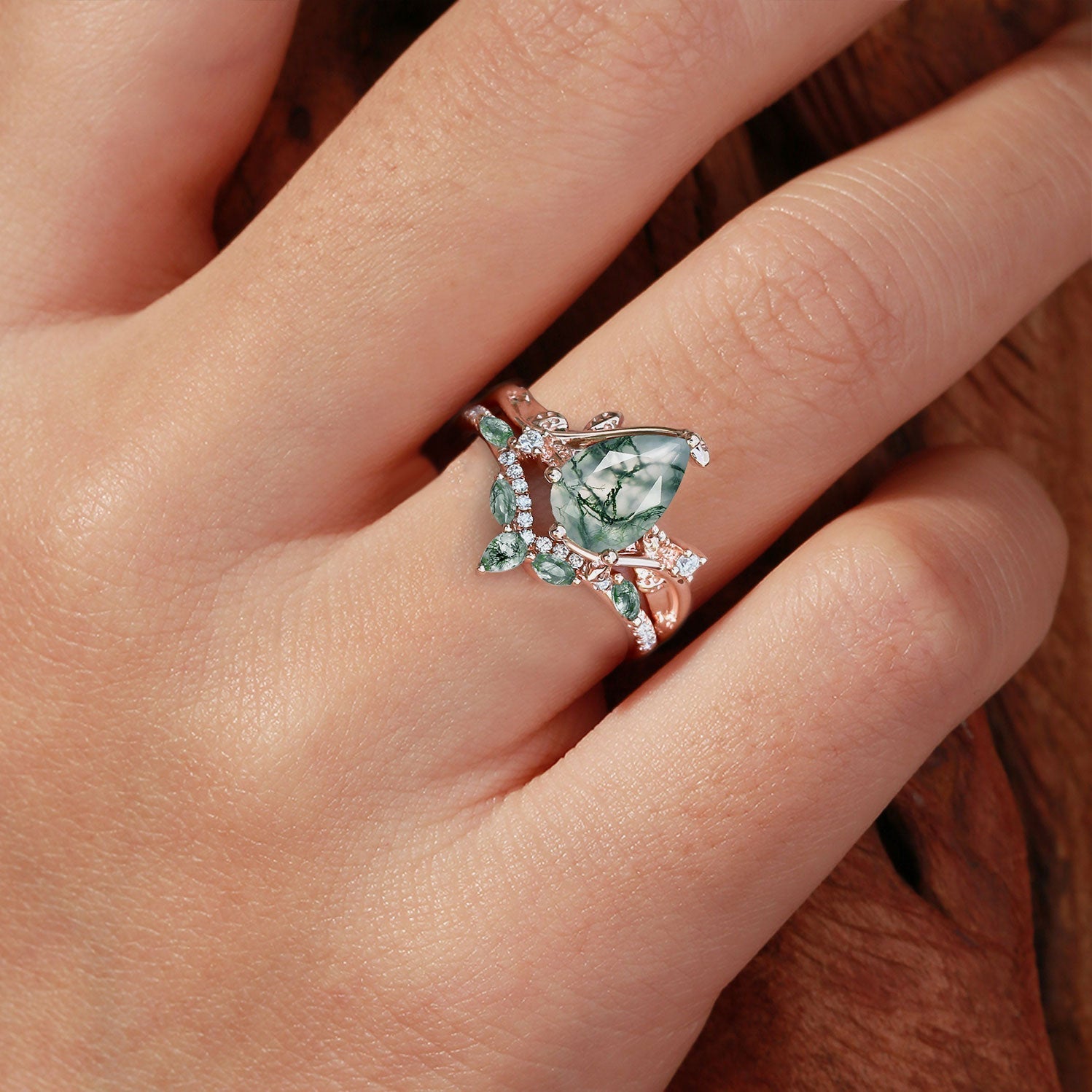 Unique Pear Moss Agate Vine 18K Yellow Gold Engagement Ring Set