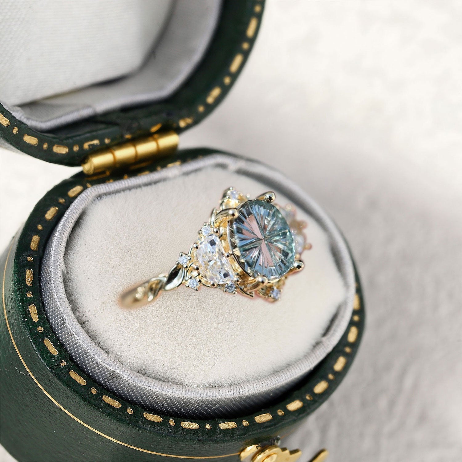 Vintage Elvindell Starlight Oval Light Green Lab Sapphire Ring - Orlina Jewelry